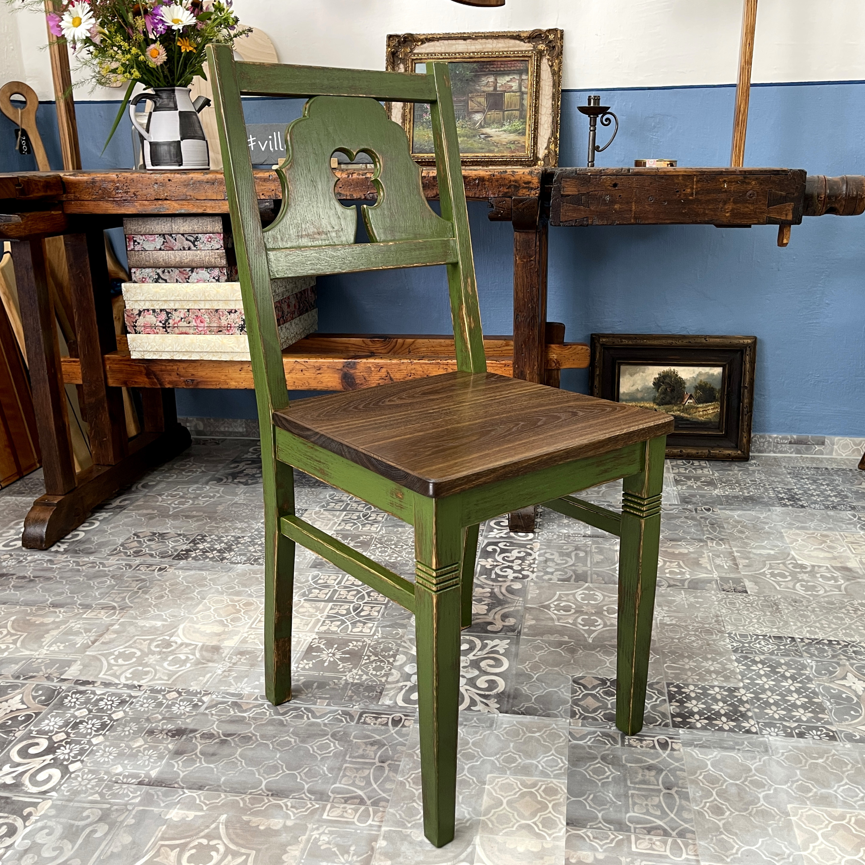 Stuhl Küche Esszimmer Holz antik rustikal Eiche grün Vintage