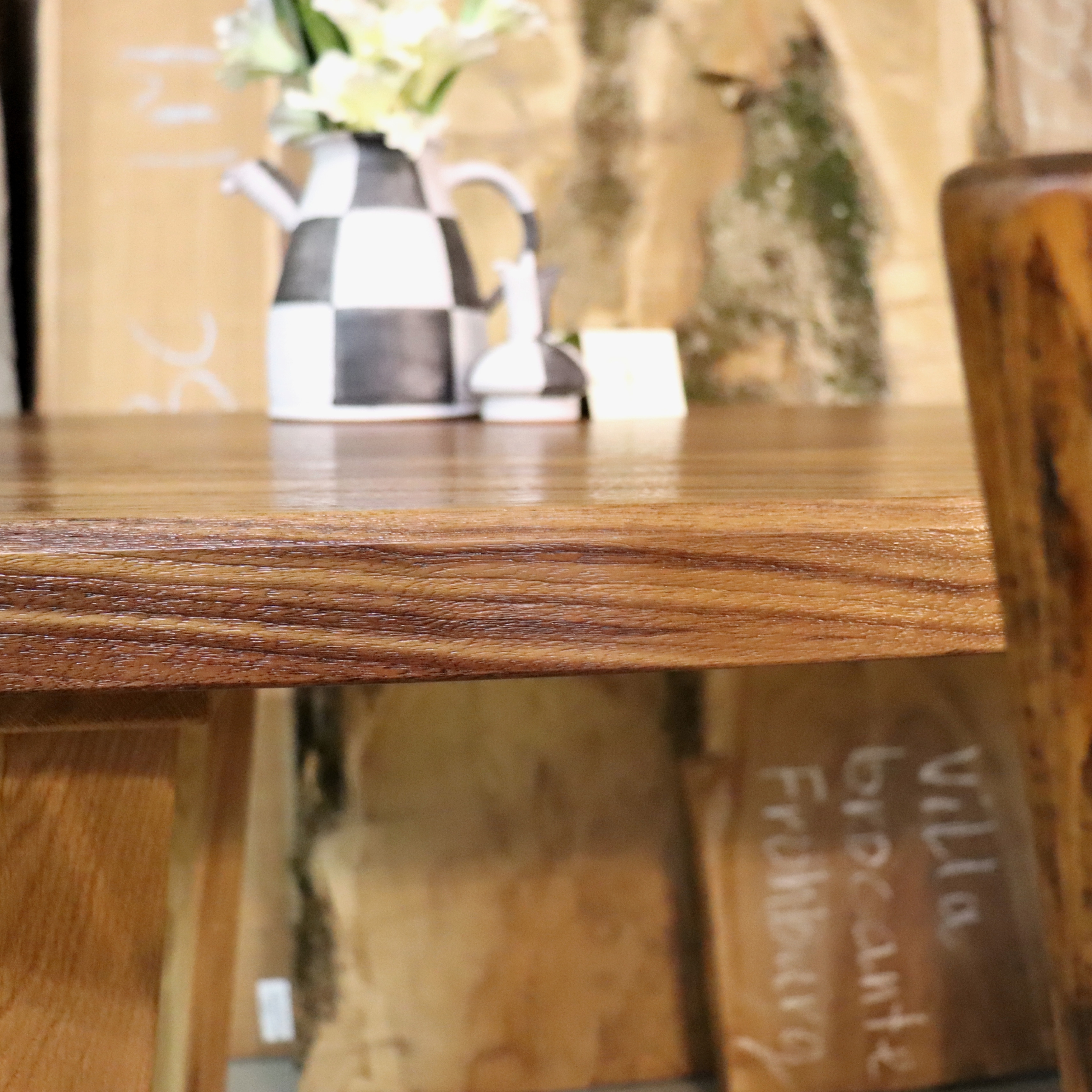 Schreibtisch Nussbaum Holz gebürstet nachhaltig Design Loft Luxus