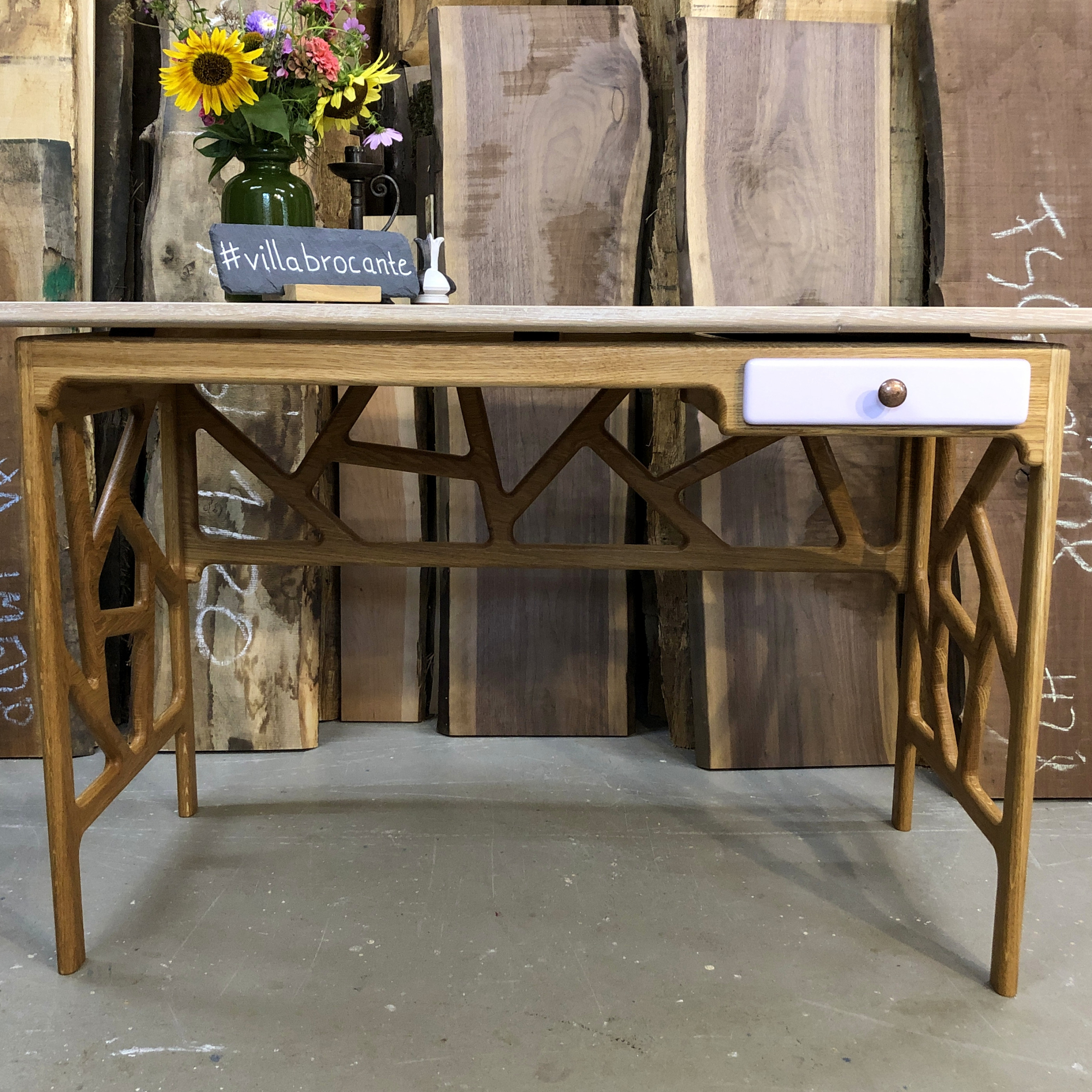 Schreibtisch Eiche Holz Design Maßanfertigung weiß modern elegant