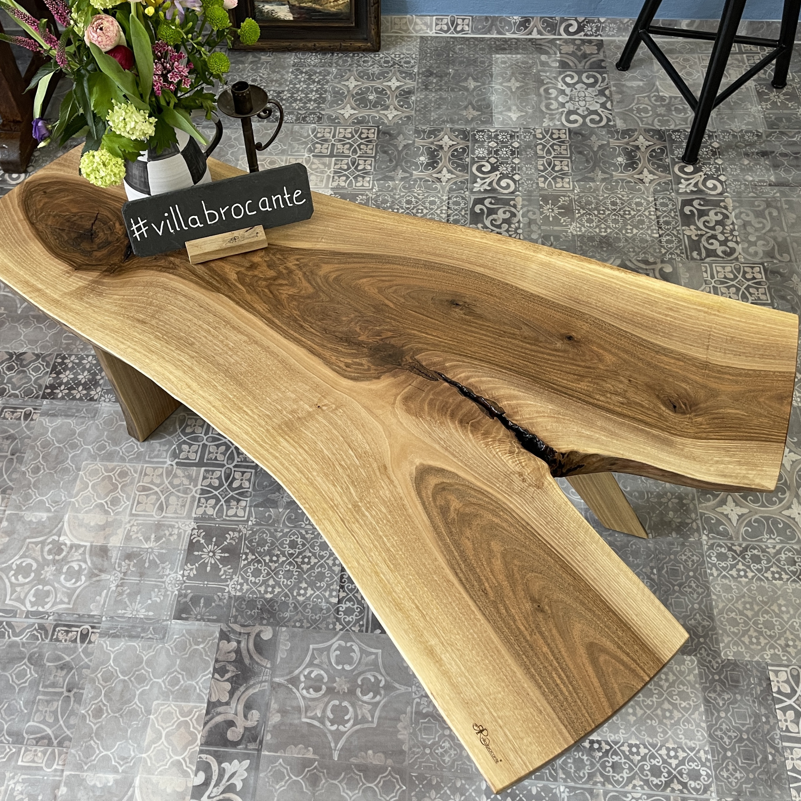 Couchtisch echt Massivholz edel Maserung Leipzig braun