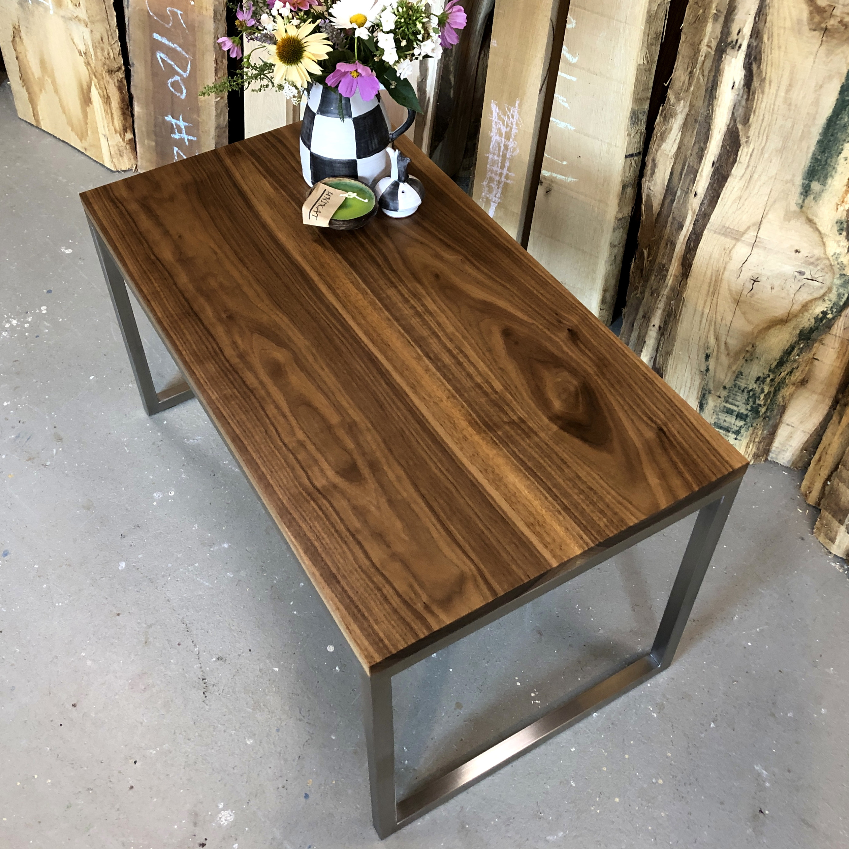 Couchtisch dunkelbraun Massivholz Design Nussbaum