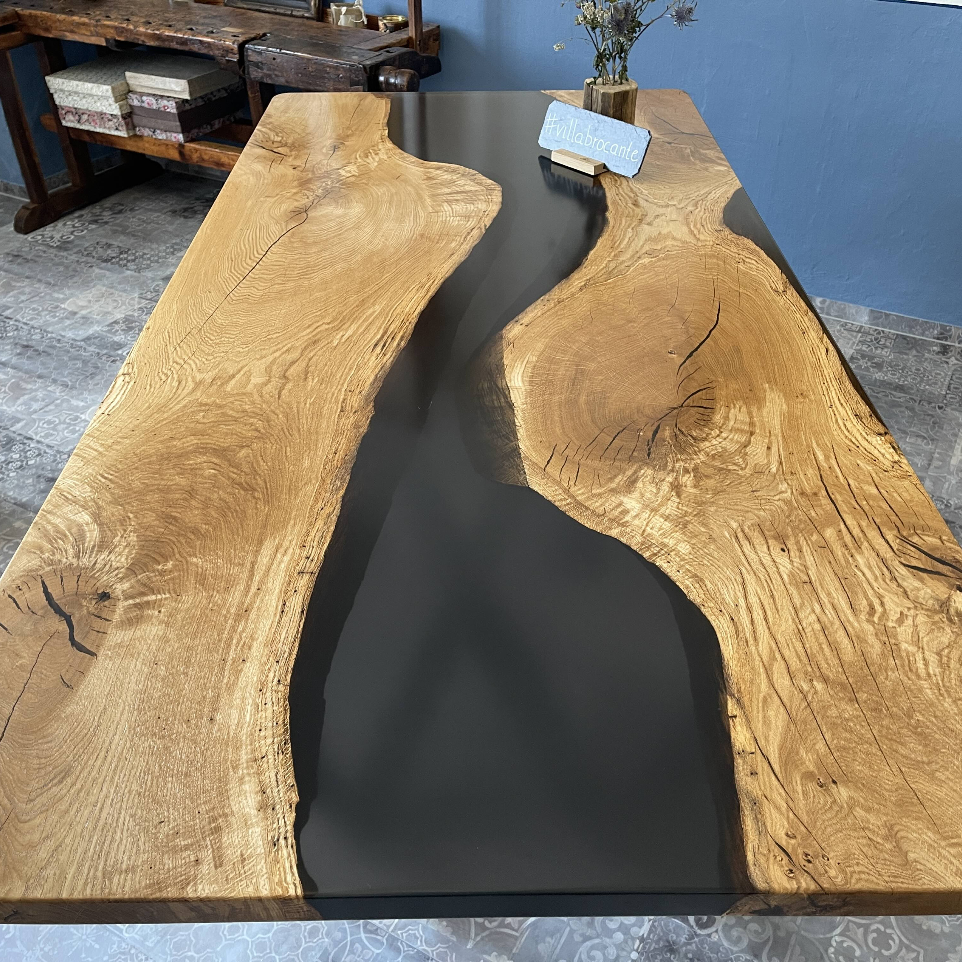 Esstisch Massivholz Eiche Leipzig Epoxidharz Tischler