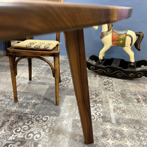 Schreibtisch modern Nussbaum Epoxy Unikat Handarbeit lila