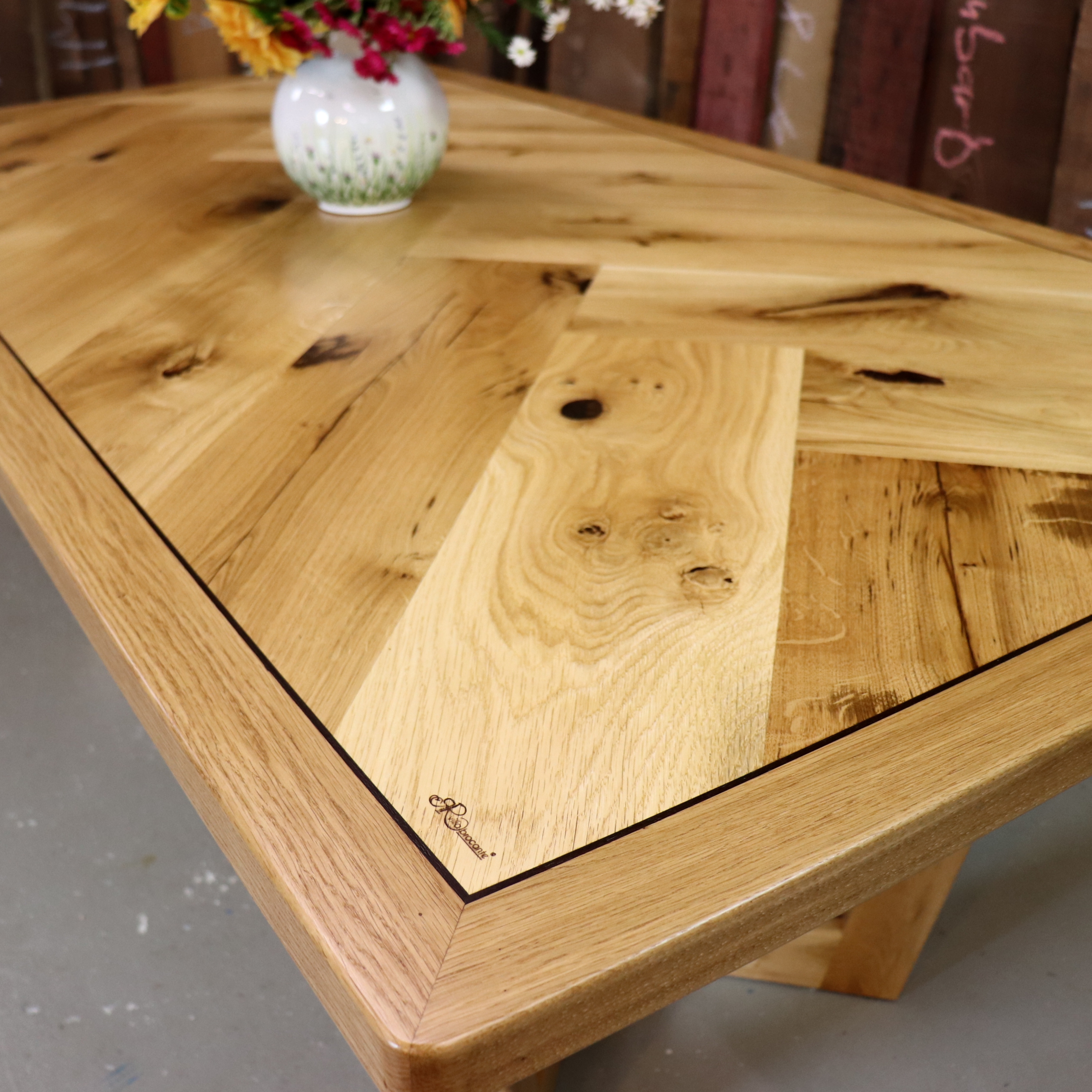 Esstisch Eiche Massivholz Intarsie Epoxidharz wild rustikal Design
