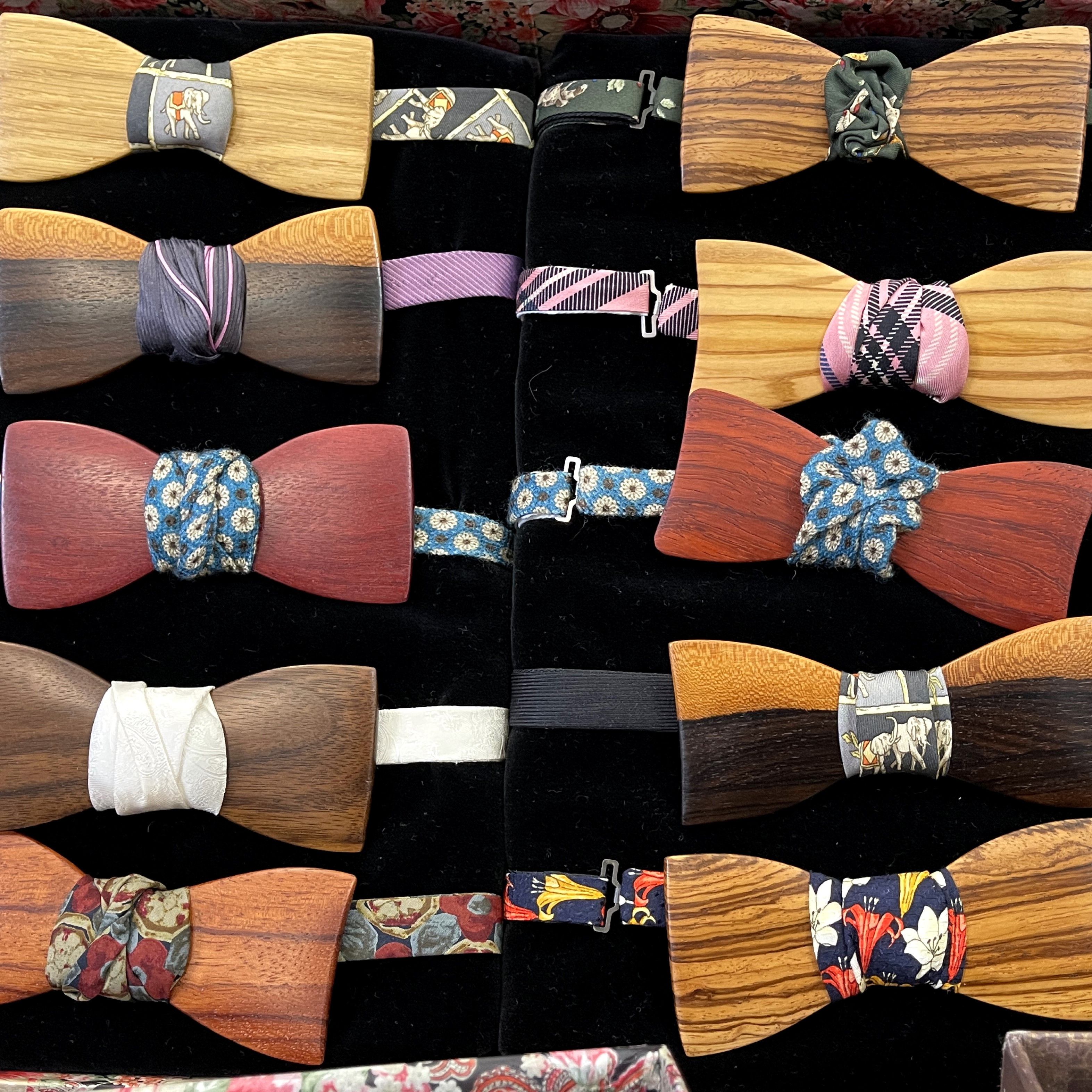 Holzfliege bunt woodfly Edelholz Seidenstoff Accessoire Herren Anzug