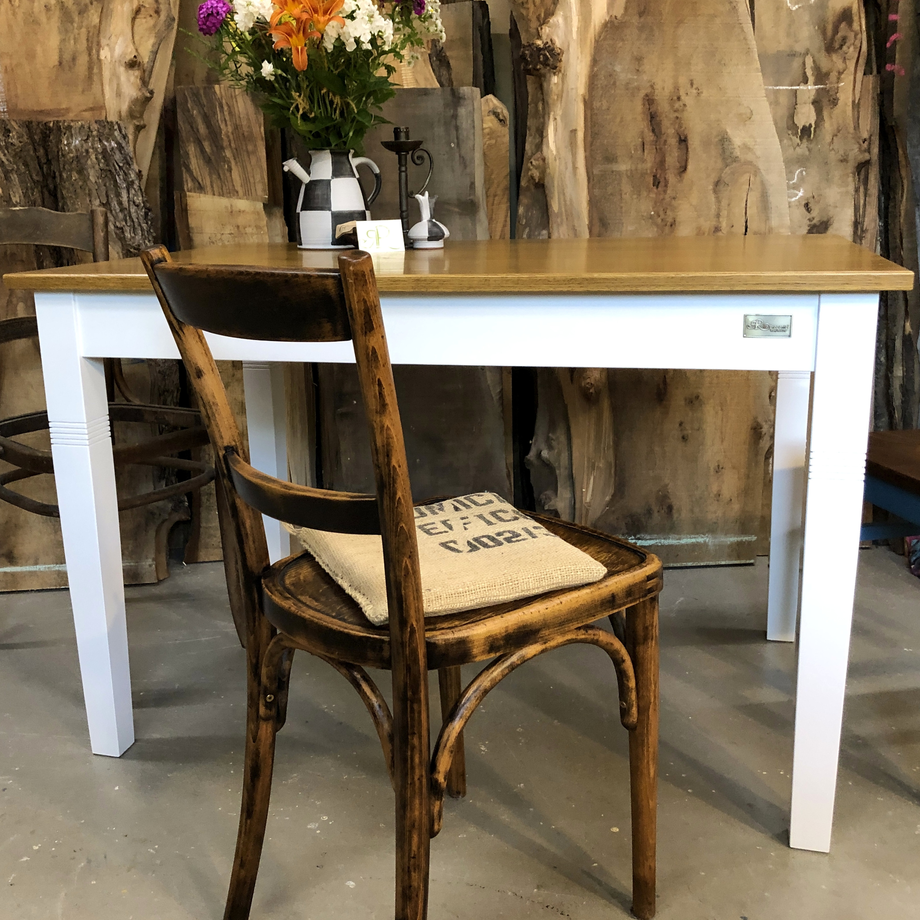 Küchentisch Eiche Holz massiv braun antik weiß Möbel