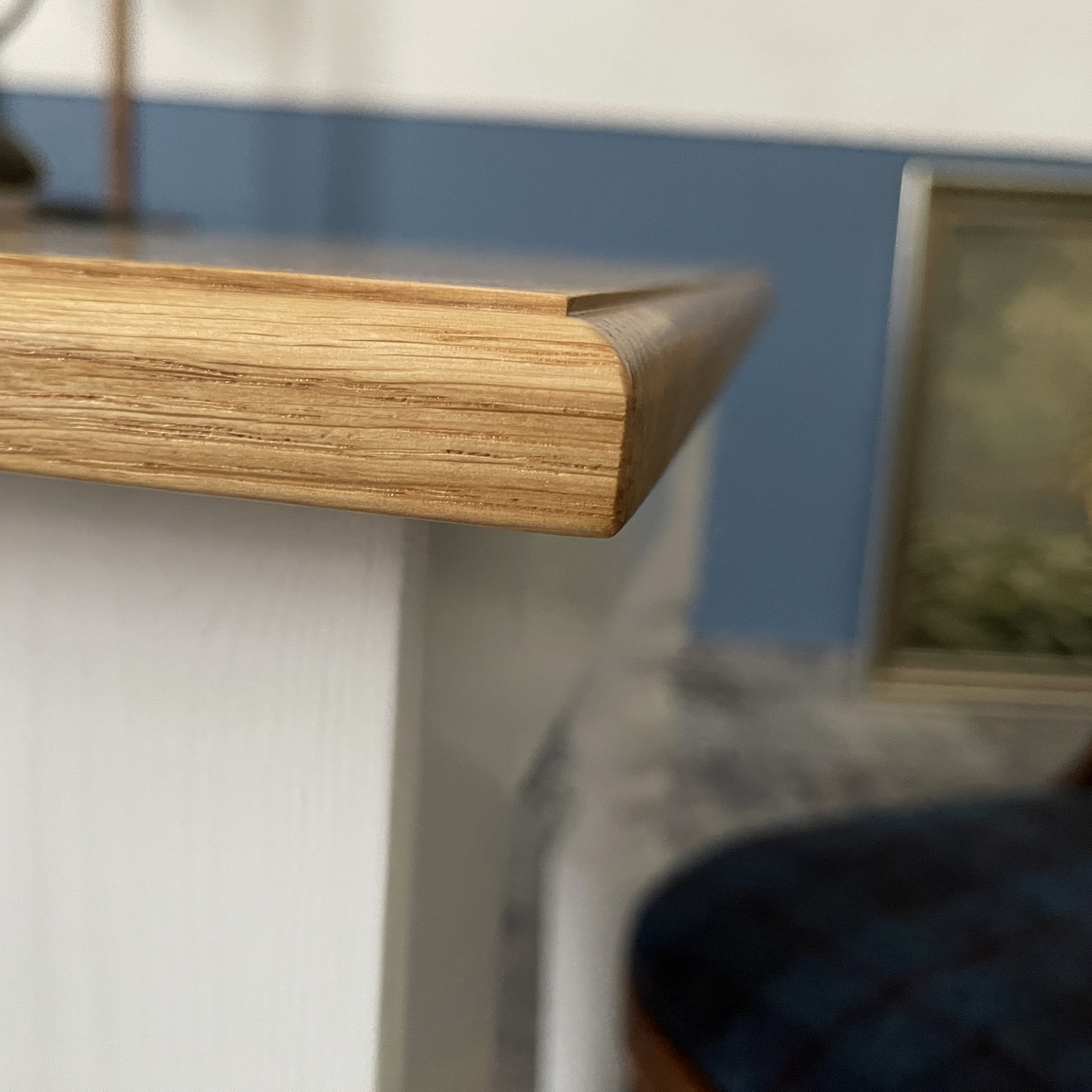 Küchentisch klein verziert antik Holz Eiche weiß Leipzig