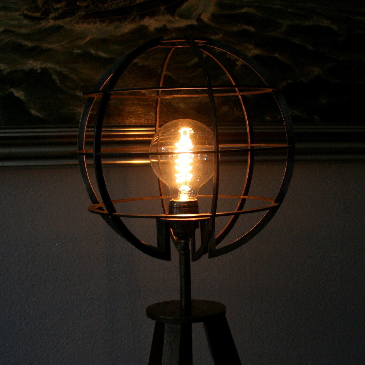 Stehlampe tripod Nussbaum Holz Leipzig Vintage retro