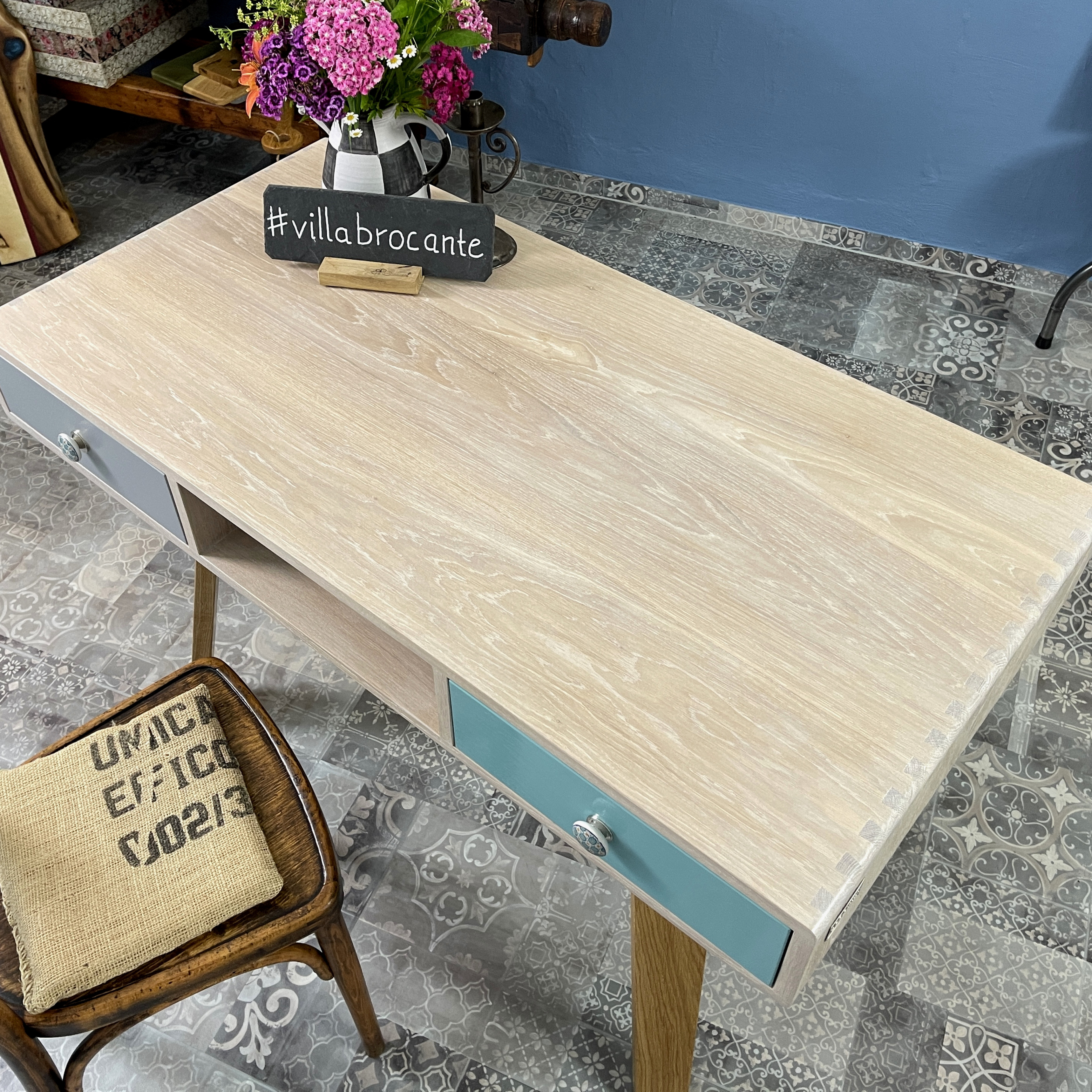 Schreibtisch Eiche Holz Design modern Schublade Vintage weiß Leipzig